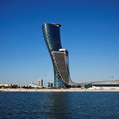 Hotel Andaz Capital Gate Abu Dhabi, By Hyatt Esterno foto The Capital Gate
