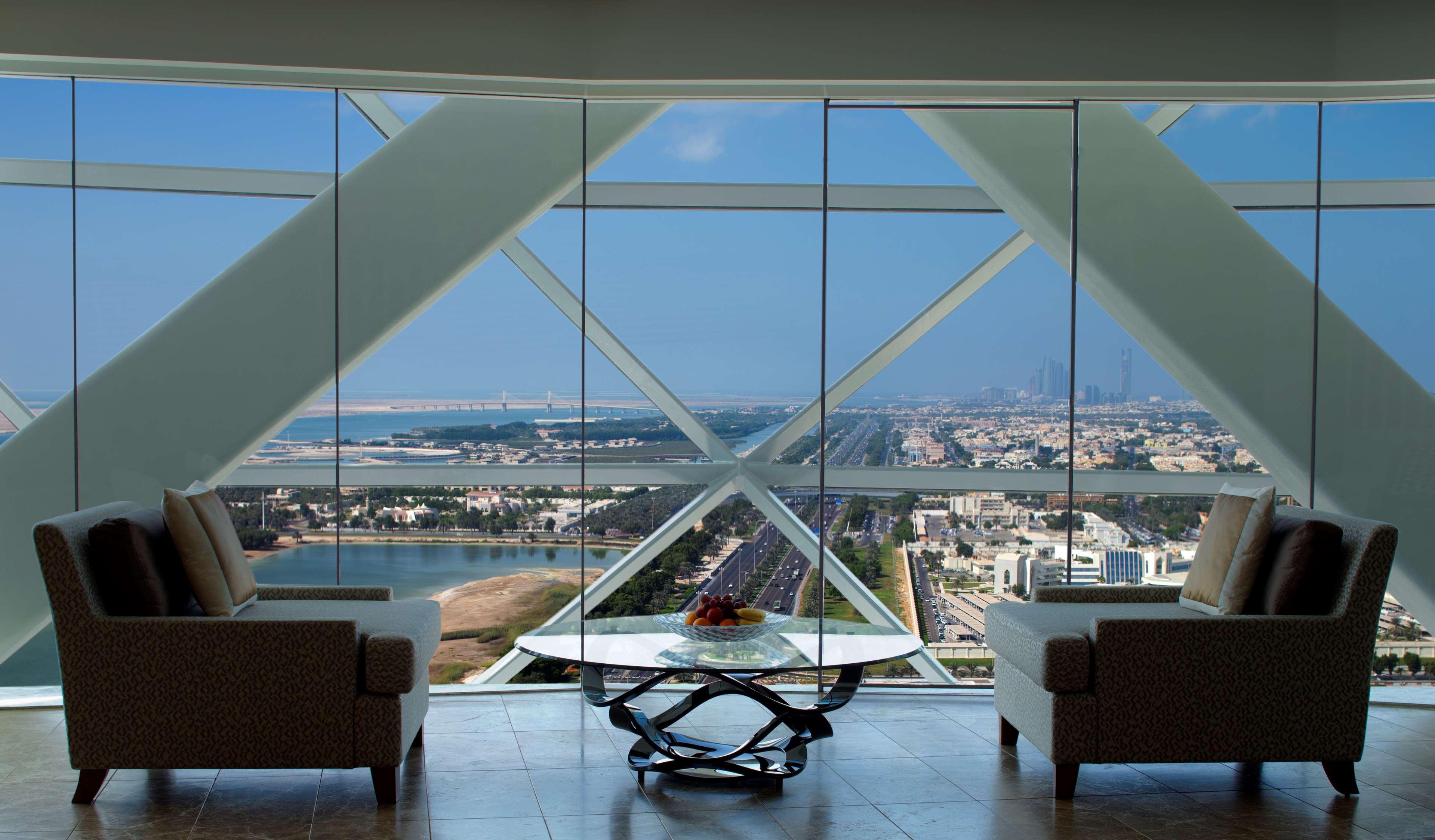 Hotel Andaz Capital Gate Abu Dhabi, By Hyatt Esterno foto View from the 30th floor